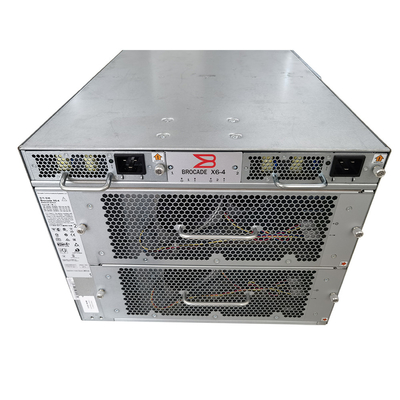هشت اسلات تیغه عمودی Brocade X6-8 Director Gen6 کانال فیبر 16U Brocade POD مجوز