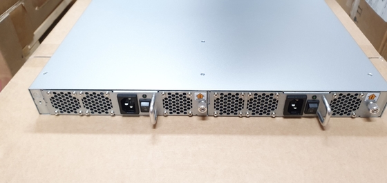 سوئیچ شبکه Hitachi G720 Brocade SAN Switch HD-G720-24-32G-R Rack Mountable Network Enterprise